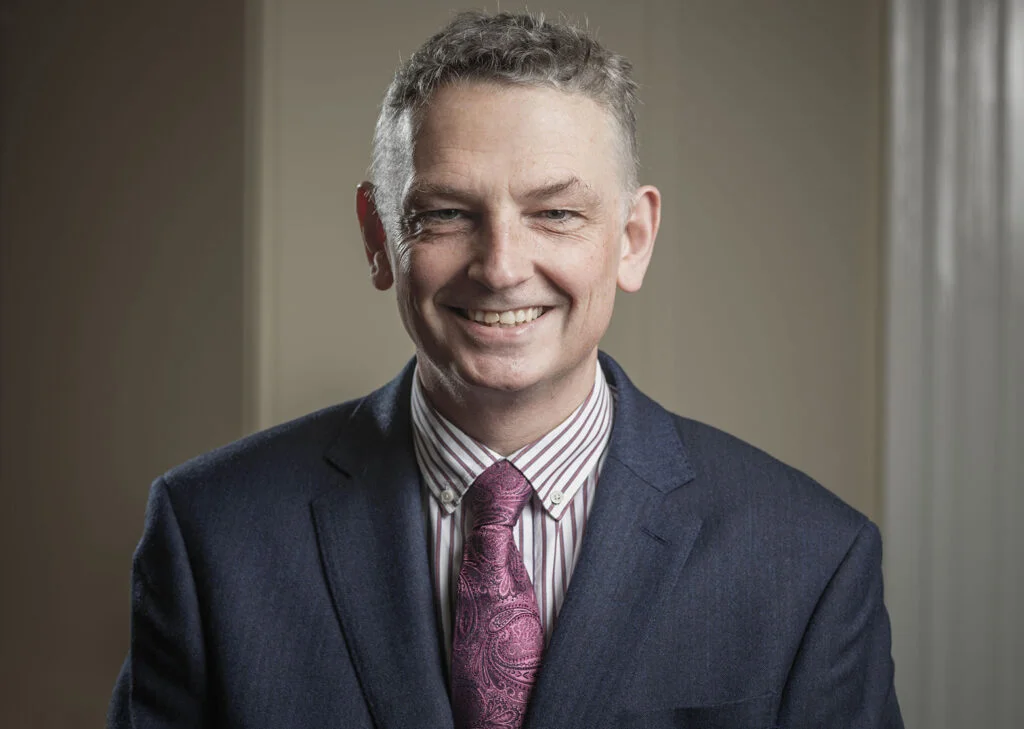 Mr Andrew Gordon, Consultant Orthopaedic Surgeon specialising in hip and knee surgery in Sheffield